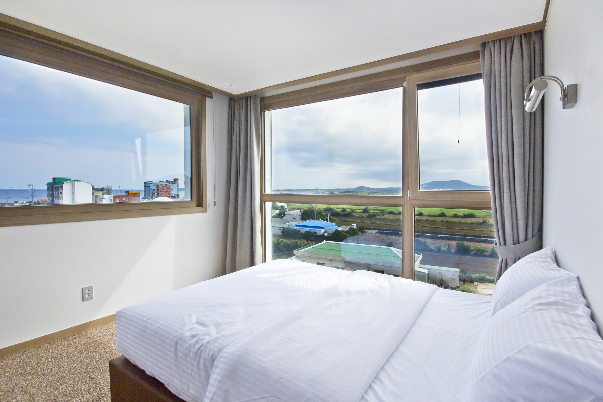 Sunrise Hotel Seongsan Szogüpho Kültér fotó