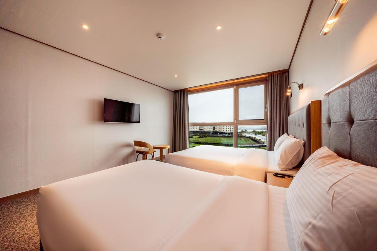Sunrise Hotel Seongsan Szogüpho Kültér fotó
