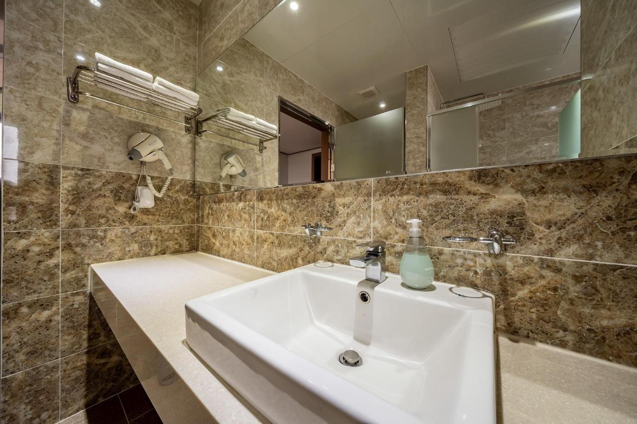 Sunrise Hotel Seongsan Szogüpho Kültér fotó