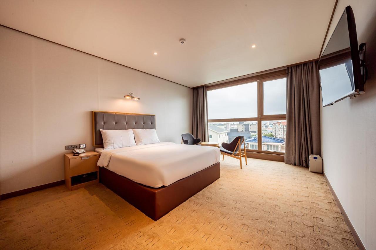 Sunrise Hotel Seongsan Szogüpho Kültér fotó
